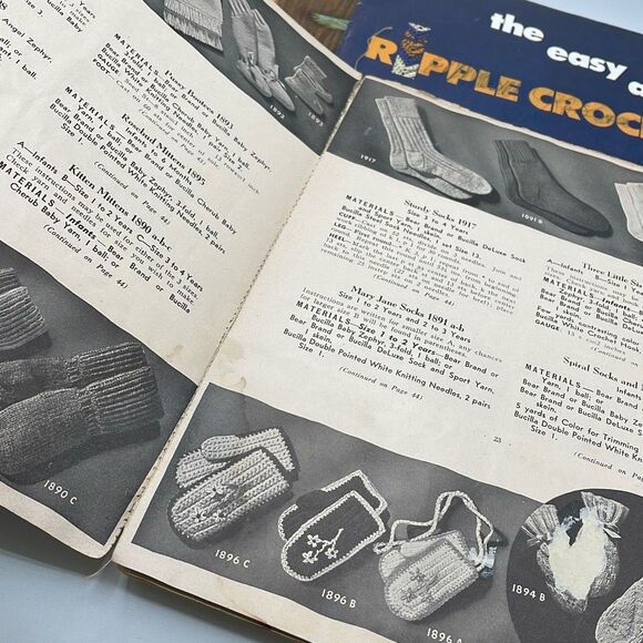 Lot of 10 books and individual patterns baby book from 1944 crochet knitting - Picture 3 of 15